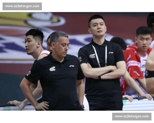 杨鸣下课疑云：将帅矛盾发酵，三大去向引高薪争夺